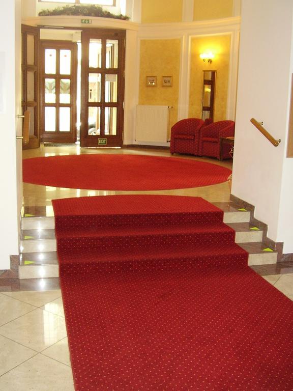 Hotel Flora Mariánské Lázně Exterior foto