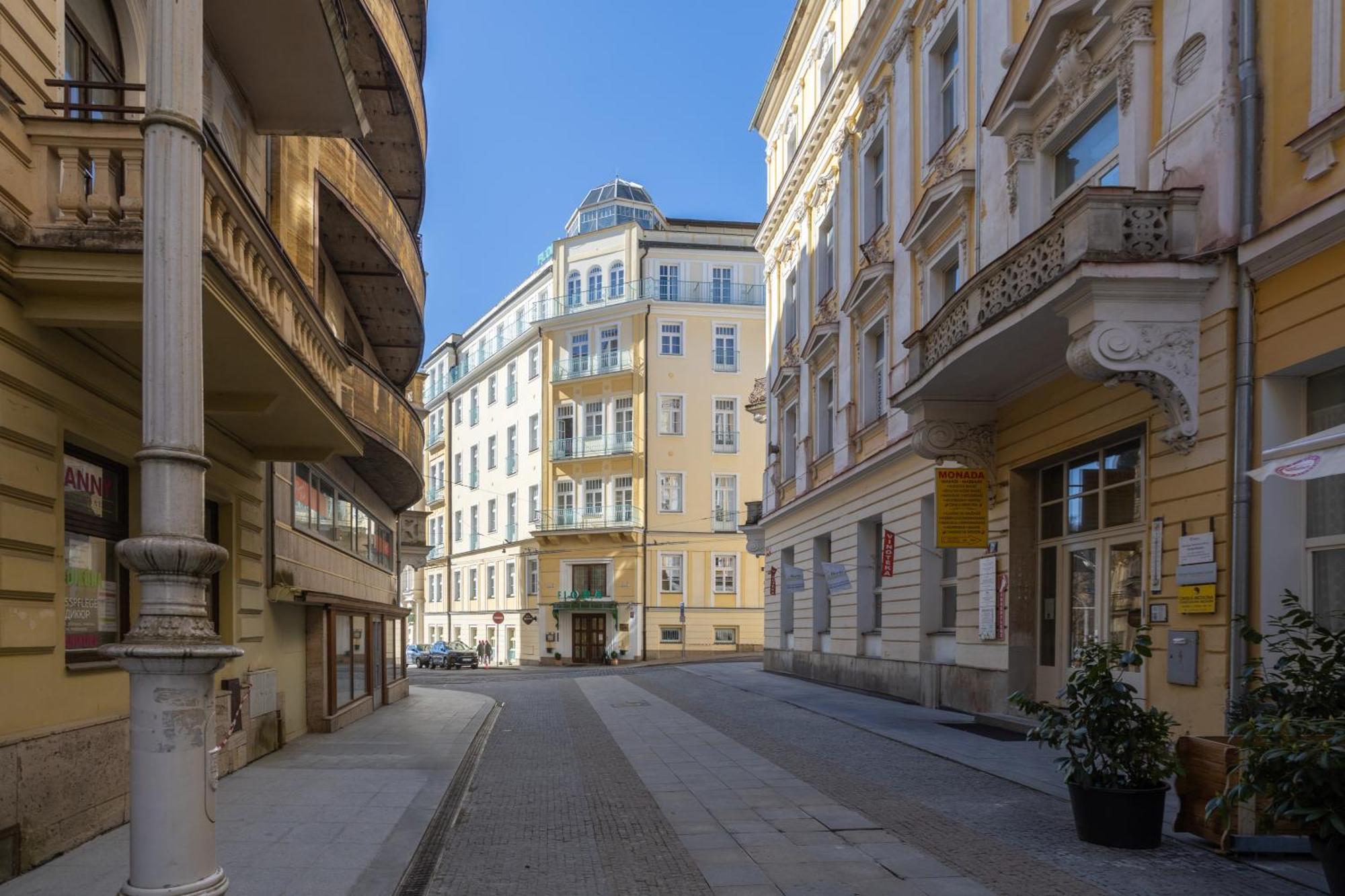 Hotel Flora Mariánské Lázně Exterior foto